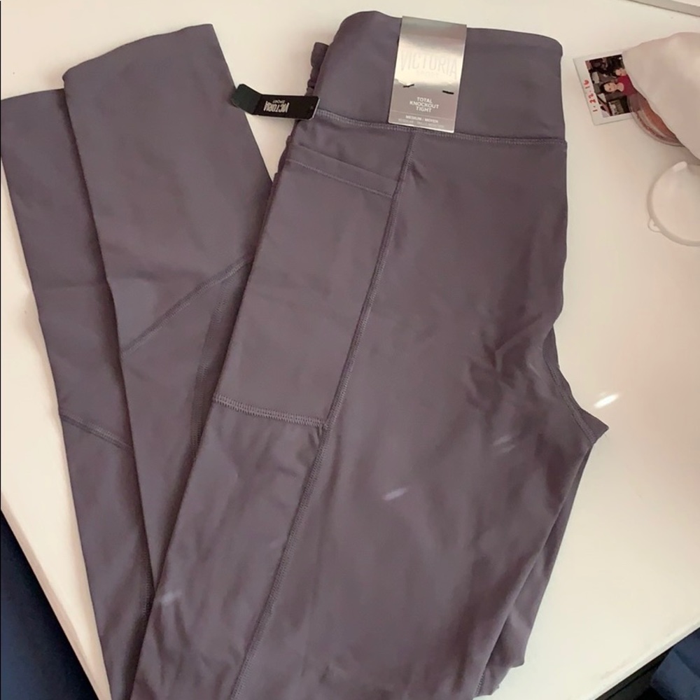 Victoria’Secret Total Knockout Workout Leggings